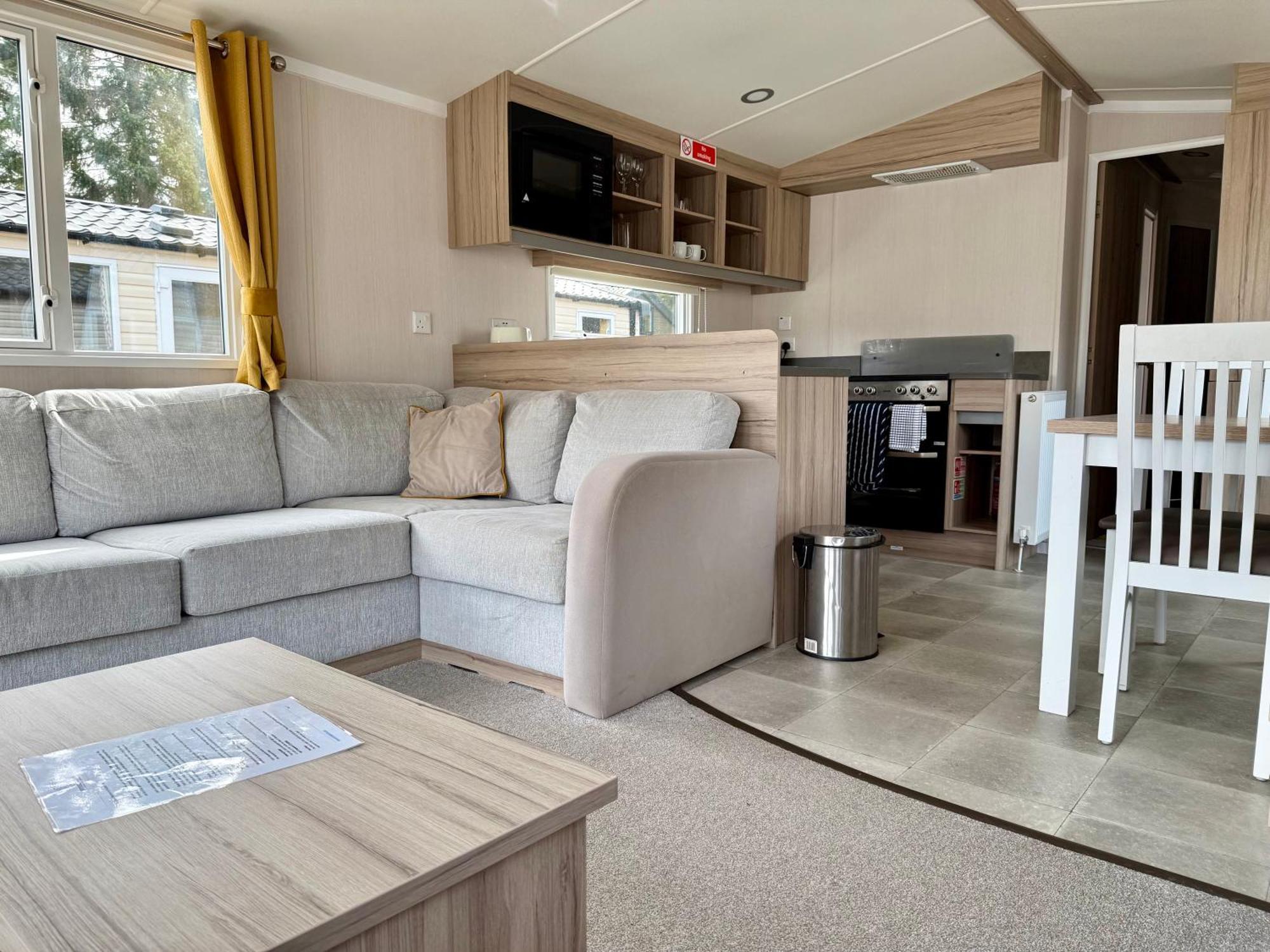 The Salmon Van - Beautiful, Luxury Static Caravan أبرلور المظهر الخارجي الصورة
