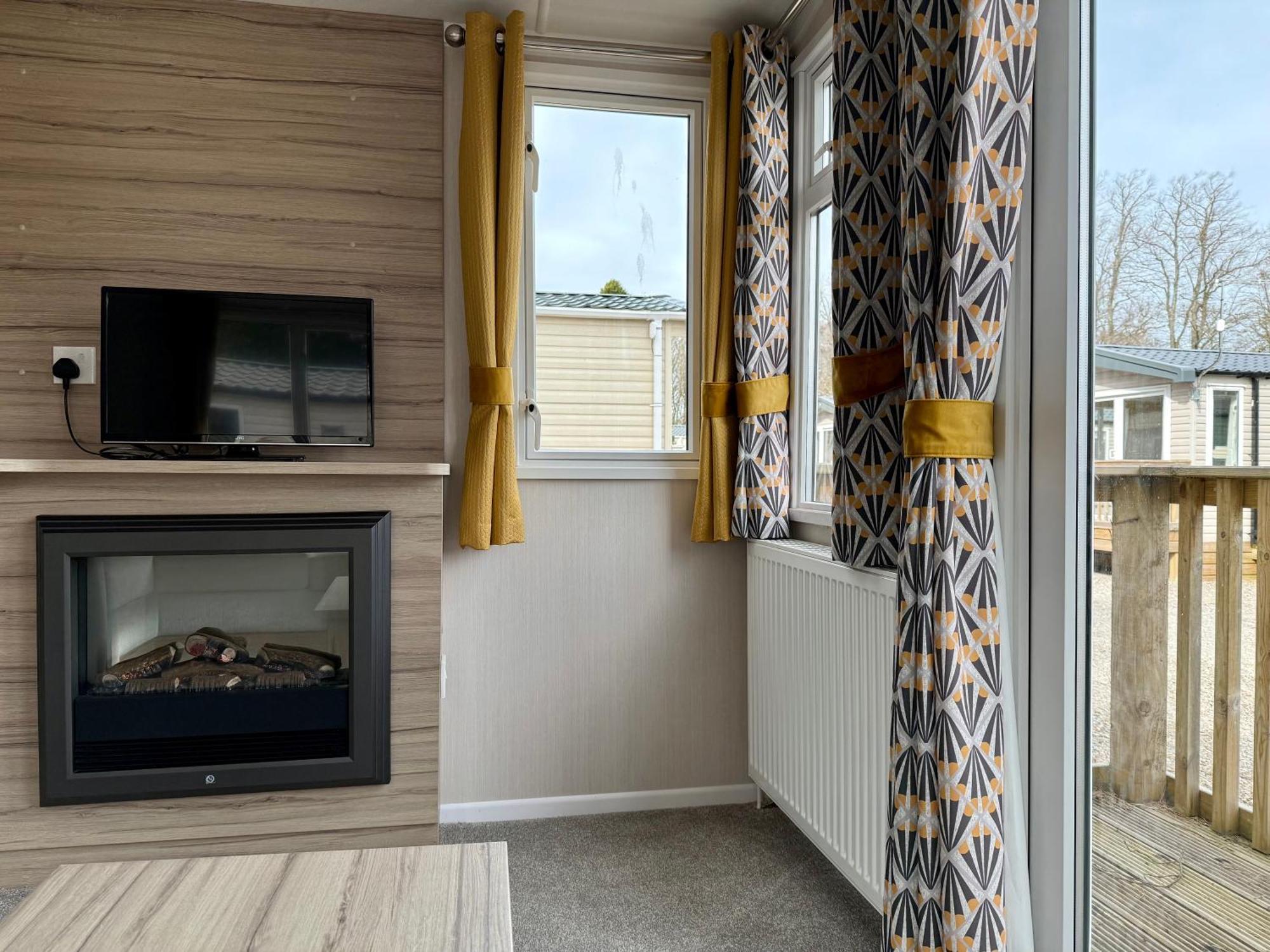 The Salmon Van - Beautiful, Luxury Static Caravan أبرلور المظهر الخارجي الصورة